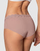 Panty hipster con encaje en cintura tiro medio#color_281-palo-de-rosa