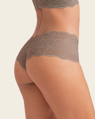 Panty estilo cachetero elaborado en encaje#color_760-gris