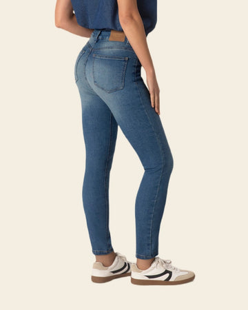 Jeans skinny esenciales para mujer#color_052-azul-medio