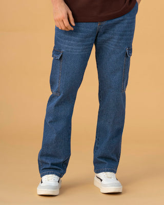 Jean bota recta con bolsillos cargo#color_052-azul-medio