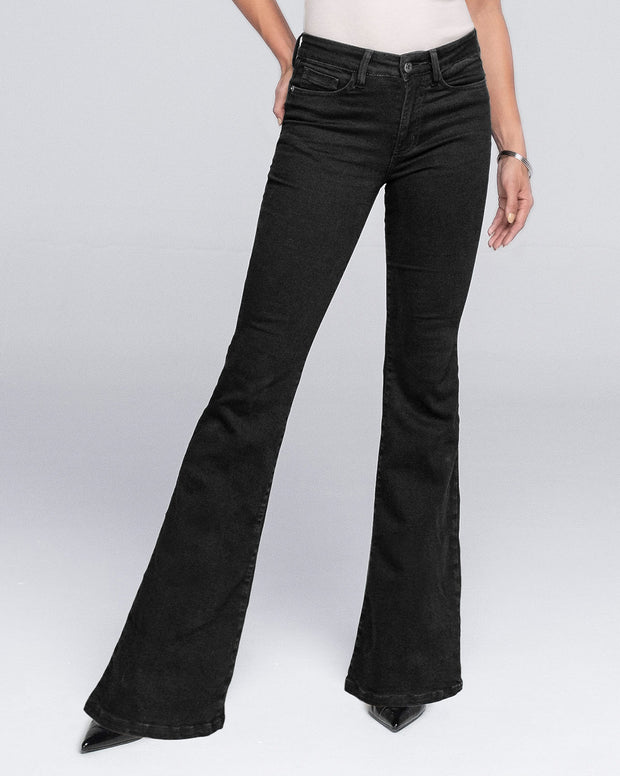 Jean levanta cola bota flare