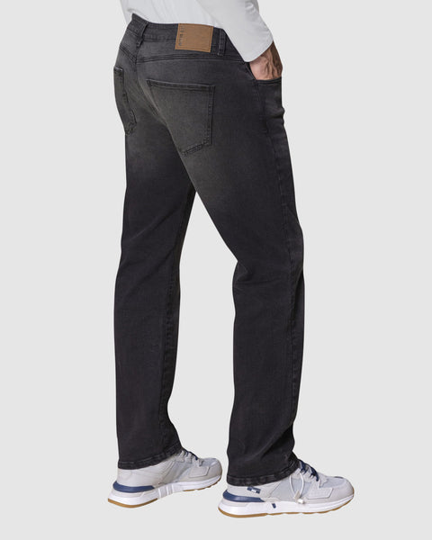 Jean bota recta esencial#color_700-negro