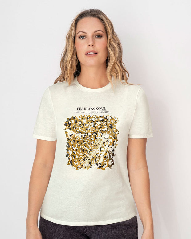 Camiseta manga corta con mensaje en el frente