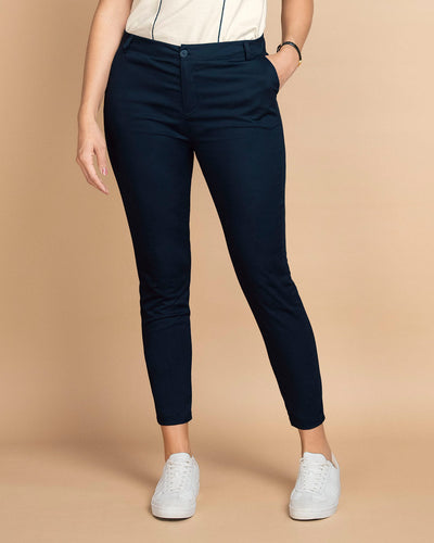 Pantalón skinny de tiro medio con bolsillos delanteros funcionales#color_055-azul-oscuro