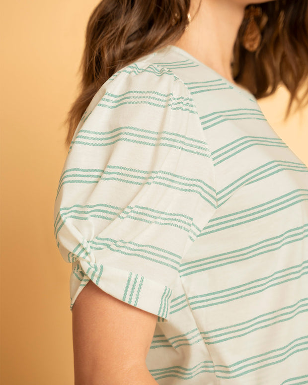 Camiseta manga corta con cuello redondo y nudo en mangas