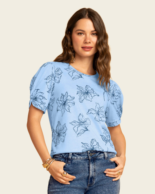 Camiseta manga corta con cuello redondo y nudo en mangas