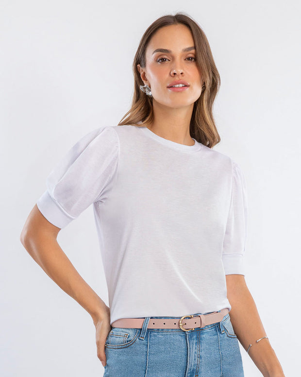 Camiseta manga corta con efecto volumen