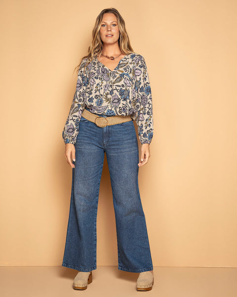 Jean wide leg con bolsillos funcionales#color_024-azul-oscuro