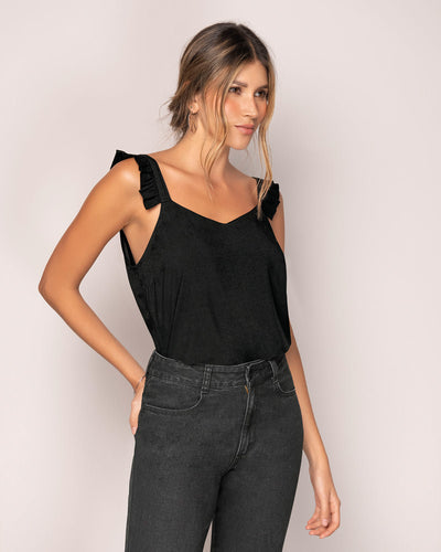 Blusa de tiritas cuello en V y escote profundo en espalda#color_700-negro