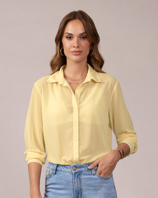 Blusa manga larga elaborada en tela con transparencia#color_c72-mantequilla