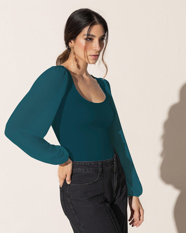 Camiseta de mangas largas con transparencia