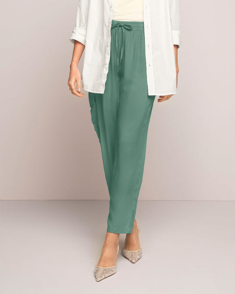 Pantalón recto con elástico y tira en cintura#color_172-verde-claro