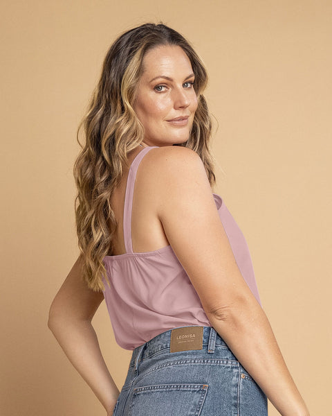 Blusa de tiras con escote en V y detalle de guipur#color_180-palo-de-rosa