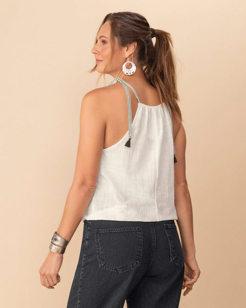 Blusa cuello halter con tiras para anudar en hombros#color_018-marfil