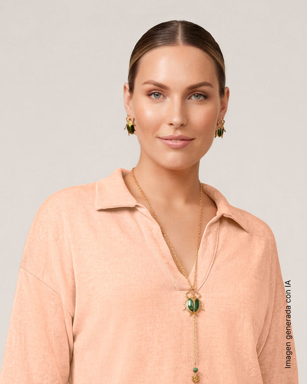 Camiseta de mangas 3/4 amplias con cuello sport y escote en V