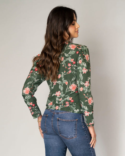 Blusa estampada cuello neru#color_038-verde-estampado