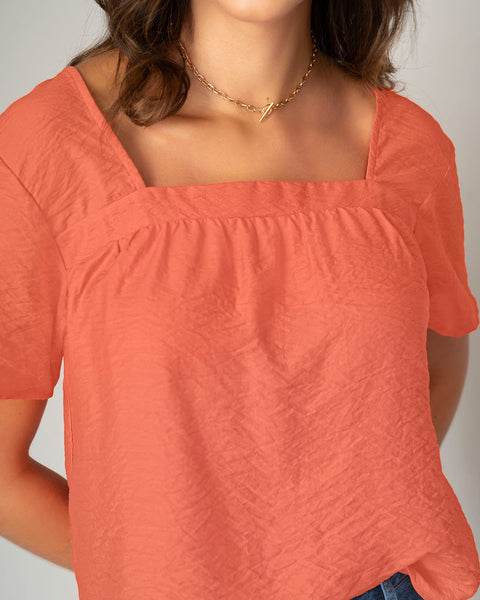 Blusa manga corta de escote cuadrado#color_279-coral