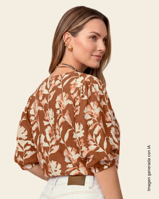 Camiseta manga 3/4 con botones con ojales#color_083-flores