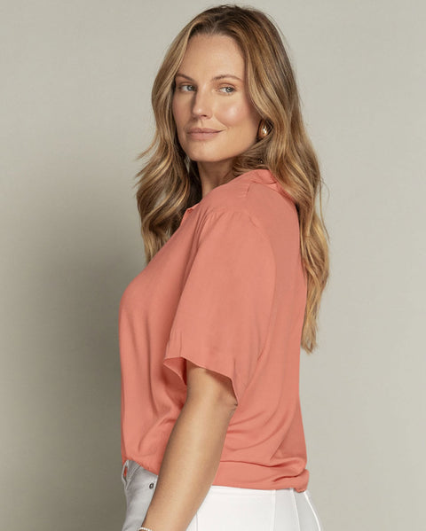Blusa cuello sport de silueta amplia#color_170-mandarina