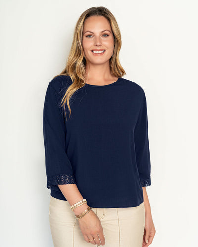Blusa con detalle en mangas 3/4#color_517-azul-oscuro