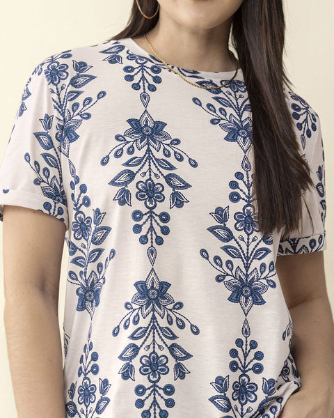 Camiseta manga corta estampada con dobladillo en manga#color_012-bordado