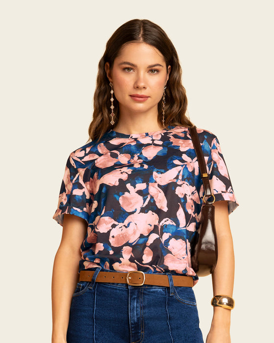 Camiseta manga corta estampada con dobladillo en manga#color_321-flor