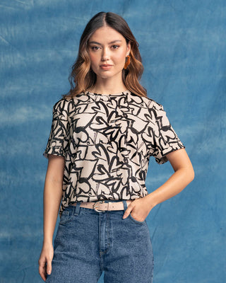 Camiseta manga corta estampada con dobladillo en manga#color_492-corazon