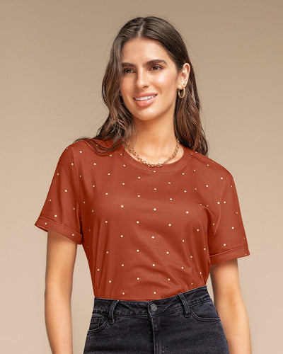 Camiseta manga corta estampada con dobladillo en manga#color_a09-puntos
