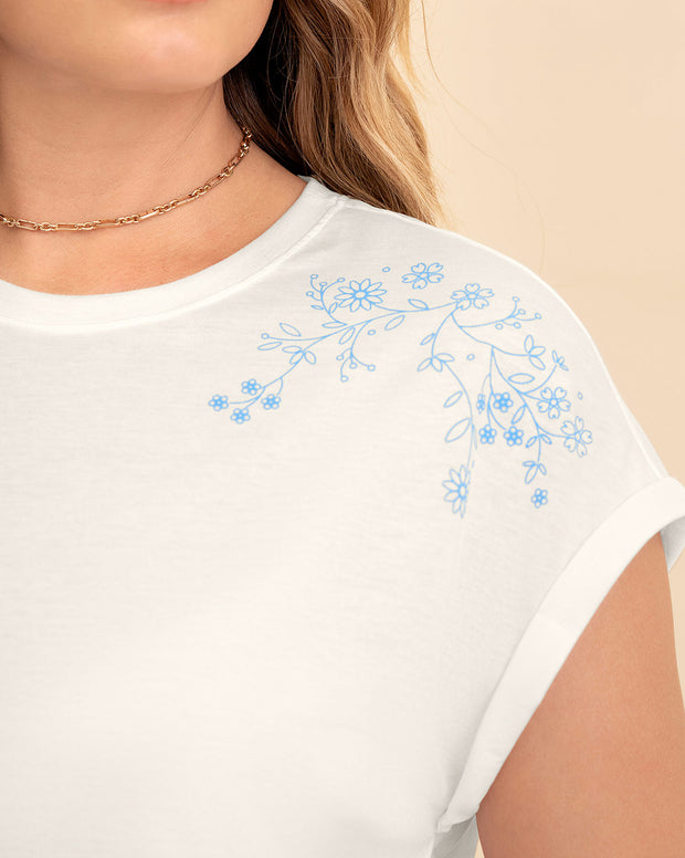 Camiseta manga corta con estampado con relieve