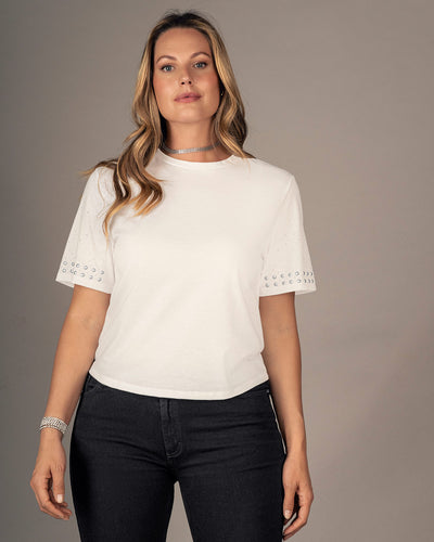 Blusa con piedras decorativas en mangas#color_018-marfil