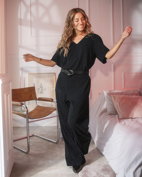 Blusa manga corta con apliques brillantes#color_700-negro