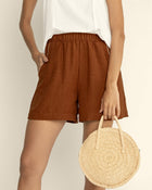 Short corto con detalles bordados#color_c20-terracota