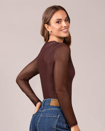 Camiseta con mangas en mesh#color_c24-cafe-medio
