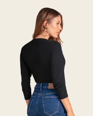 Camiseta manga larga con cierre funcional en el frente#color_700-negro