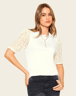 Blusa con mangas en encaje#color_018-marfil