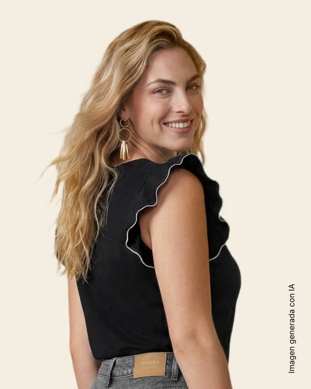 Camiseta de mangas con vuelo y estampado localizado