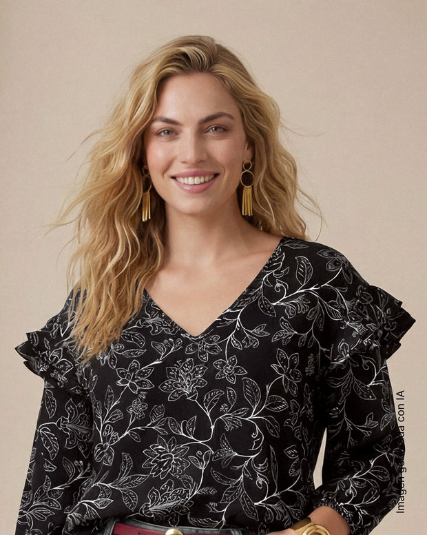 Blusa manga 3/4 con boleros en hombros