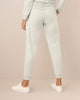 Pantalón largo tipo jogger con bolsillos funcionales#color_717-gris-jaspe-claro