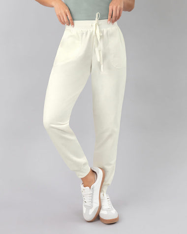 Jogger estilo loungewear#color_134-blanco