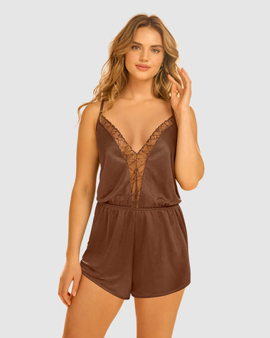 Enterizo corto con encaje en escote Leonisa by Serez#color_800-cafe-medio