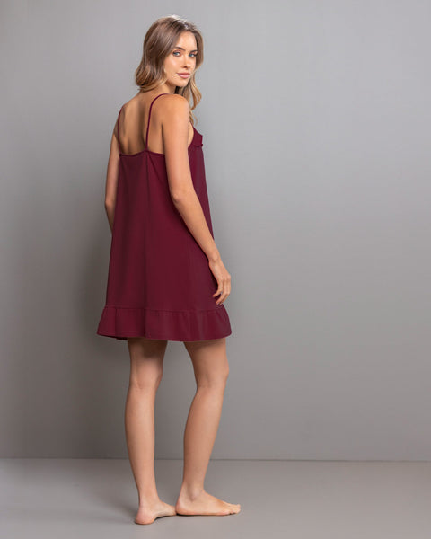 Batola de tiritas con bolero en el escote#color_c55-vino