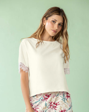 Camiseta con encaje en mangas#color_018-marfil