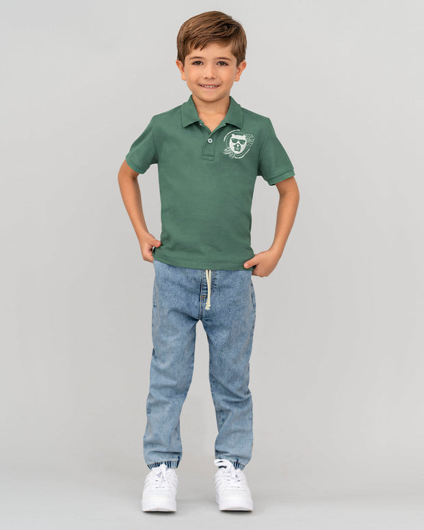 Camiseta tipo polo con perilla funcional para niño#color_198-verde-oliva