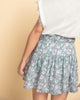 Falda corta con elástico en cintura para niña#color_051-estampado