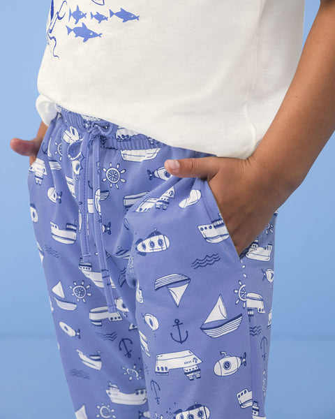 Pijama para niño con camiseta y jogger#color_s01-blanco-azul-est
