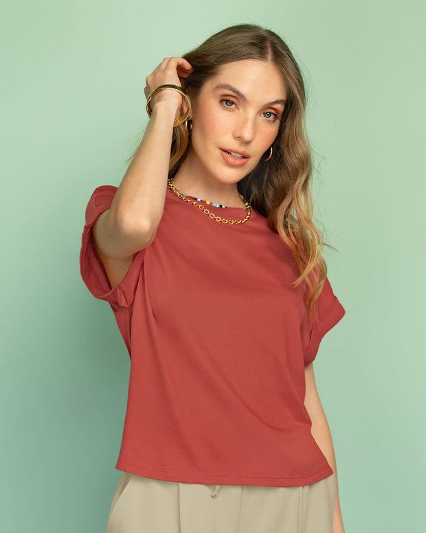 Camiseta con cuello redondo