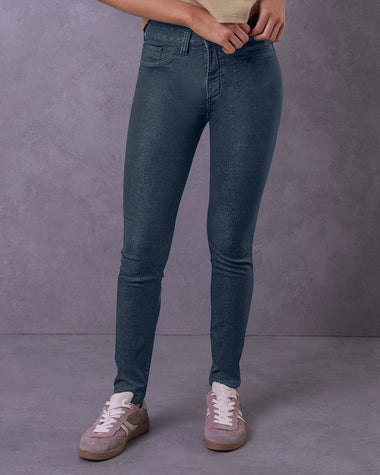 Jean skinny de silueta ajustada#color_c42-azul-oscuro