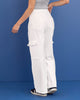 Jean bota ancha con bolsillos laterales funcionales#color_000-blanco