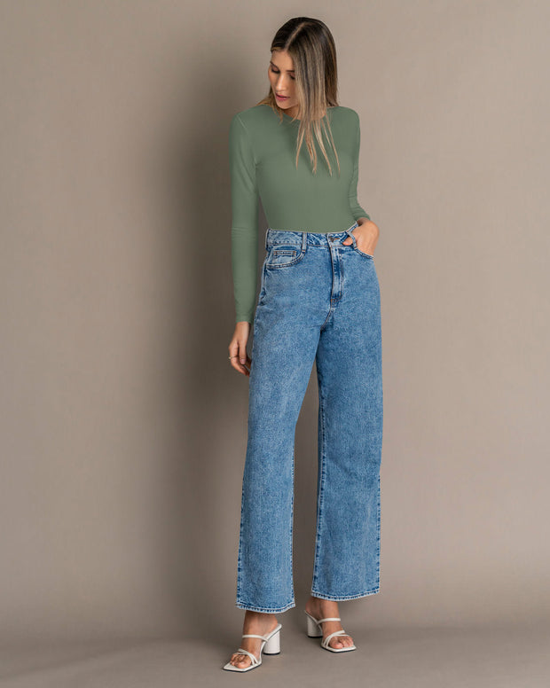 Camiseta manga larga con puños y cuello redondo