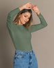 Camiseta manga larga con puños y cuello redondo#color_198-verde-oliva